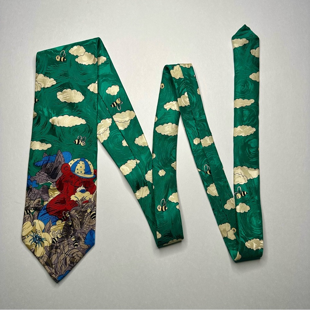 Vintage Carl Sterr 1857 Cartoon Bears & Bees Classic All Silk Handmade Tie - Picture 3 of 5